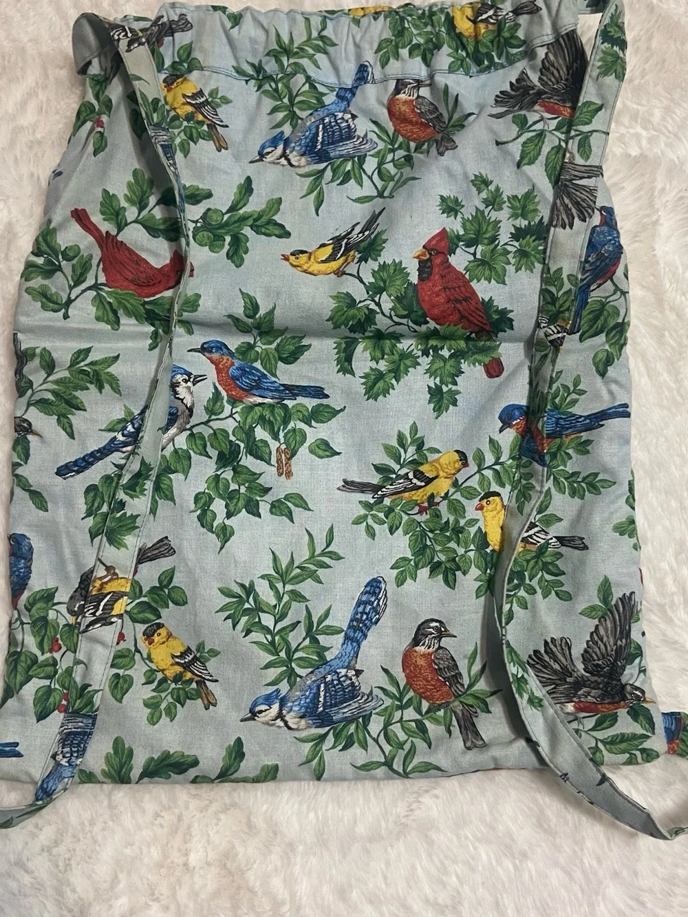Stitches Bird-Print Drawstring Pouch in Blue, Green, Red, Yellow